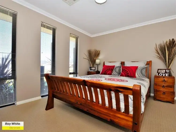 Sixth view of Homely house listing, 18 Jutland Way, The Vines WA