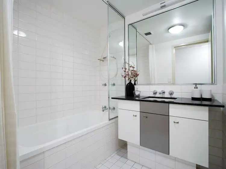 Third view of Homely apartment listing, 1320/168 Grey St, South Brisbane QLD