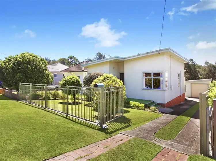 Third view of Homely house listing, 20 Stewart Ave, Curl Curl NSW