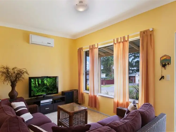 Third view of Homely house listing, 52 Kilkenny Pde, Berkeley Vale NSW