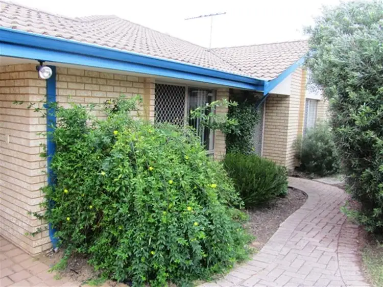 Fifth view of Homely house listing, 9 Graydon Gr, Leda WA