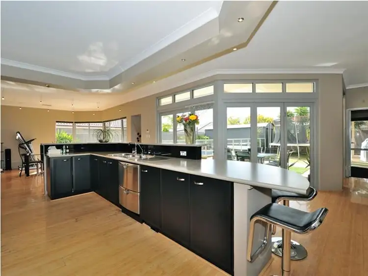 Second view of Homely house listing, 30 Riviera Vsta, Port Kennedy WA