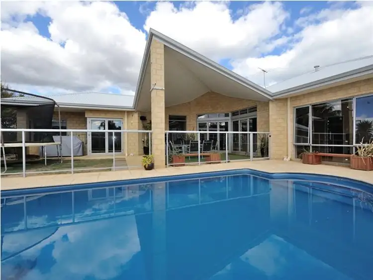 Fourth view of Homely house listing, 30 Riviera Vsta, Port Kennedy WA