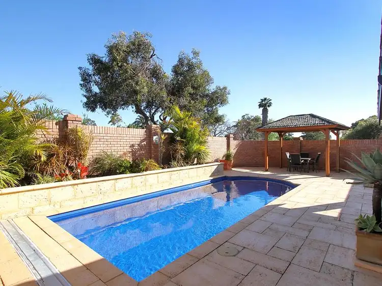25 Sunart Cl, Hamersley WA
