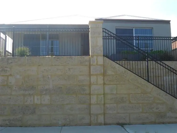 51 Feakle Bend, Ridgewood WA
