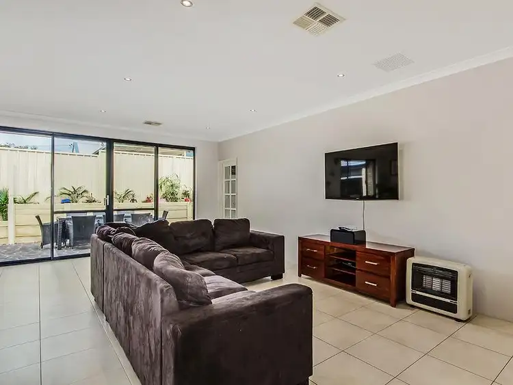 Seventh view of Homely house listing, 57 Safety Bay Rd, Shoalwater WA