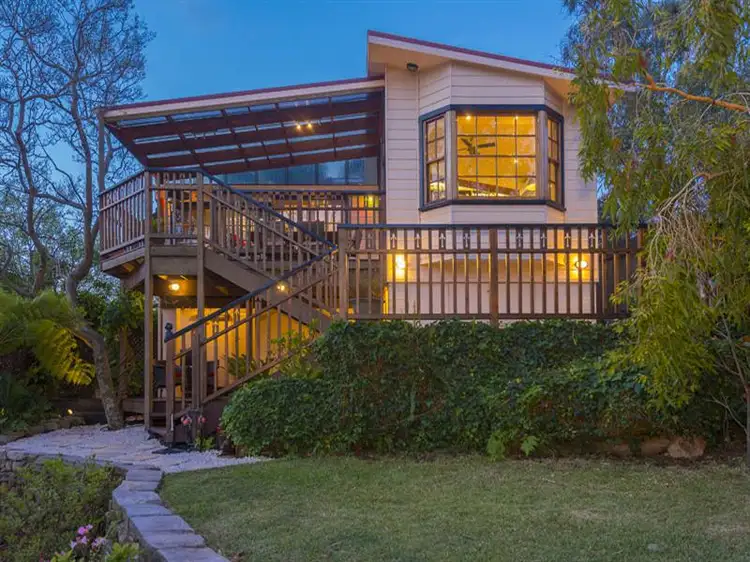 6 Sailors Bay Rd, Willoughby NSW