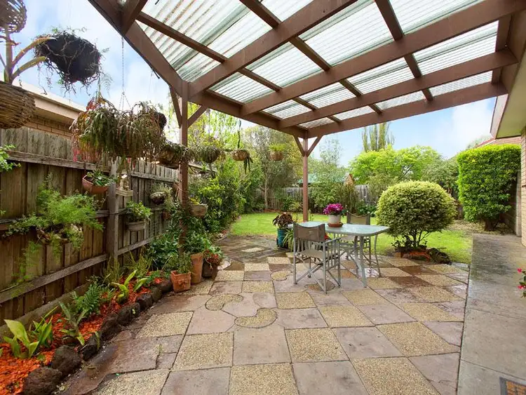 Sixth view of Homely house listing, 4 Justin Ct, Cheltenham VIC