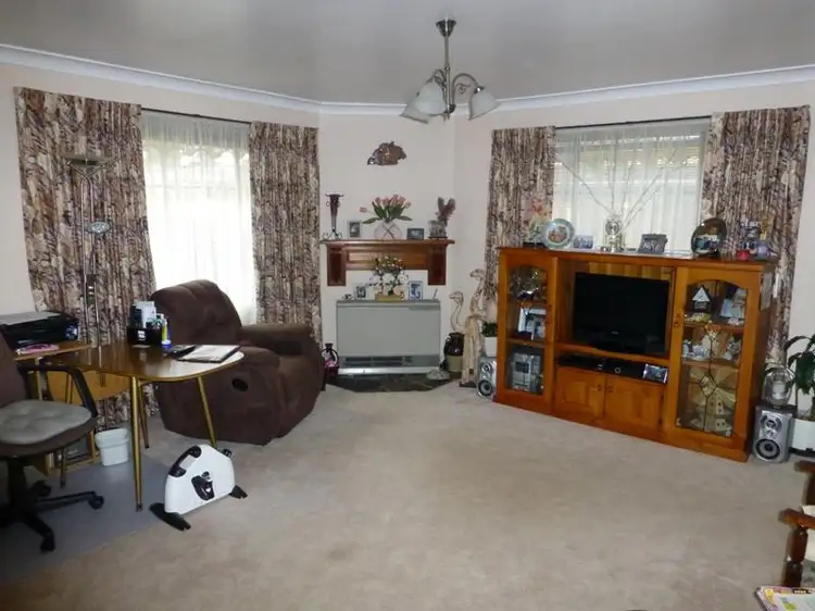 Third view of Homely house listing, 7 Elm Pl, Kelso NSW