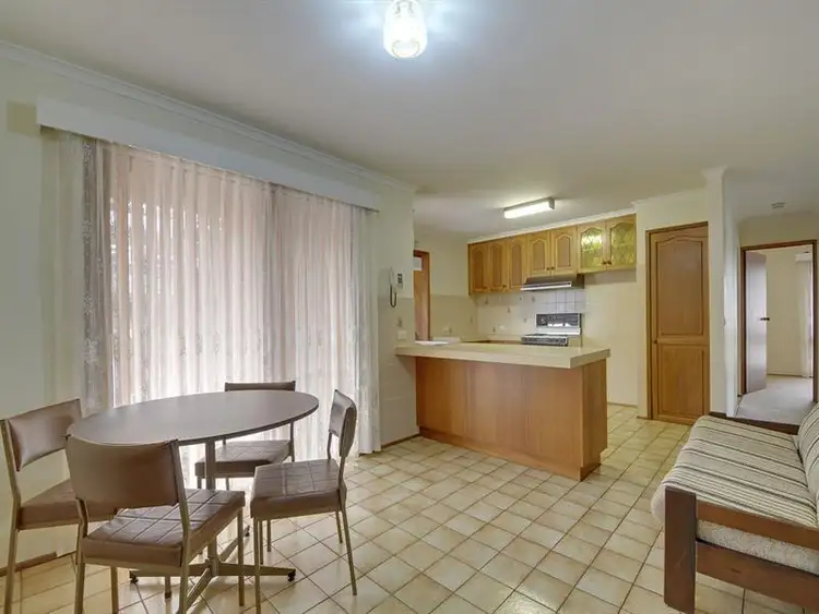 Sixth view of Homely house listing, 2 Bonighton Ct, Traralgon VIC