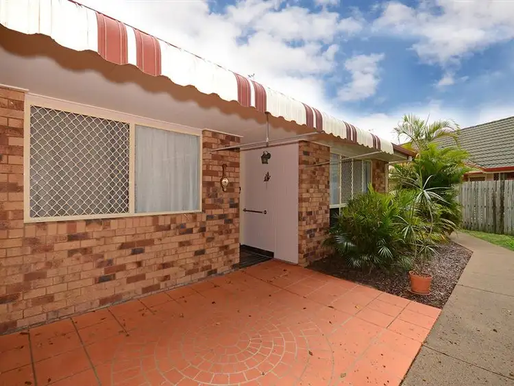Unit 3/137 Freshwater St, Torquay QLD