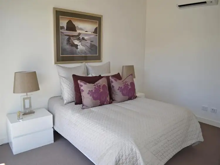 Sixth view of Homely townhouse listing, 2/45 Winbirra Pde, Ashwood VIC