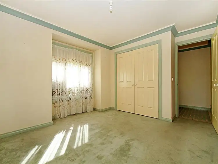 Seventh view of Homely house listing, 20 Magra Pl, Roxburgh Park VIC