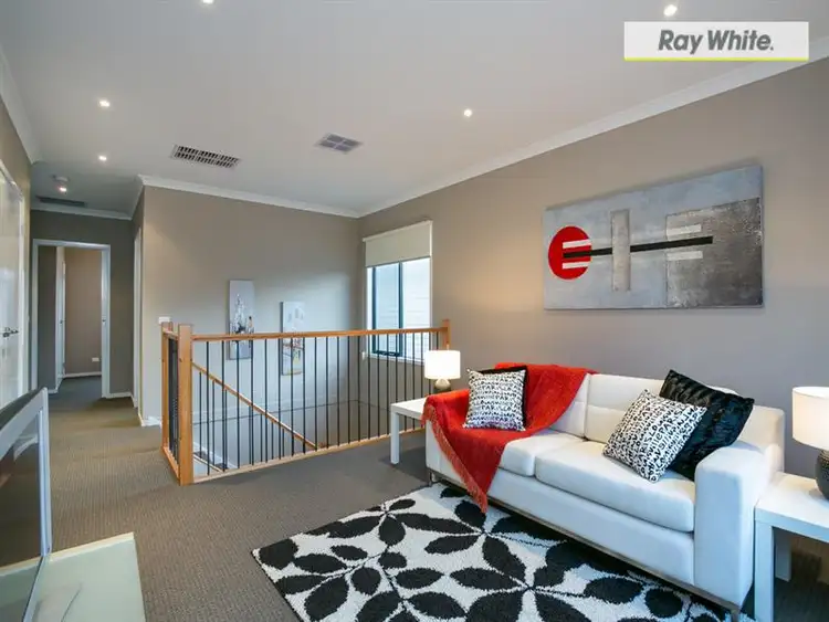 Fifth view of Homely unit listing, 28 Hope St, Rosebud VIC