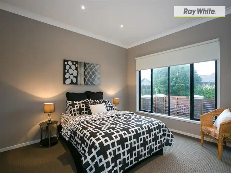 Sixth view of Homely unit listing, 28 Hope St, Rosebud VIC