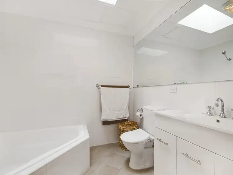 Sixth view of Homely townhouse listing, 2/5 Newbold Cl, Thirroul NSW