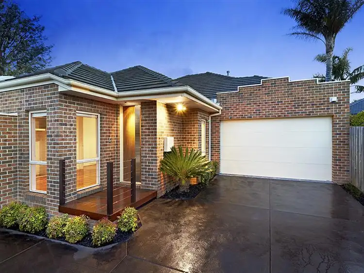 2/26 Elizabeth St, Oakleigh East VIC