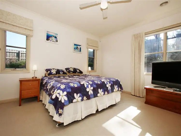 Fourth view of Homely house listing, 3/7-9 Sacha Ct, Yarra Glen VIC