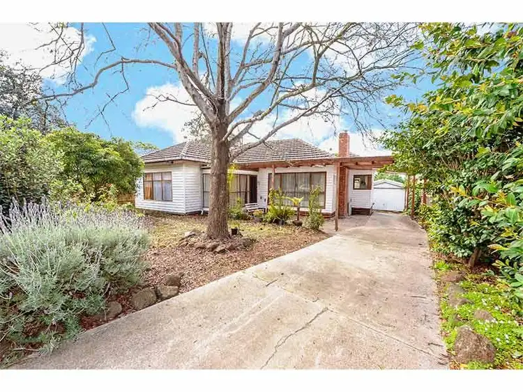21 Summit Rd, Burwood VIC