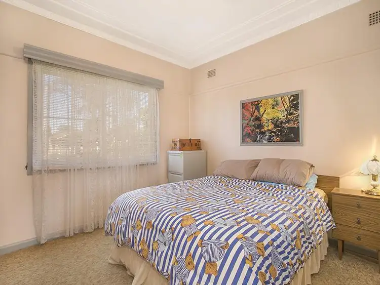 Fourth view of Homely house listing, 35 Snowden Ave, Sylvania NSW