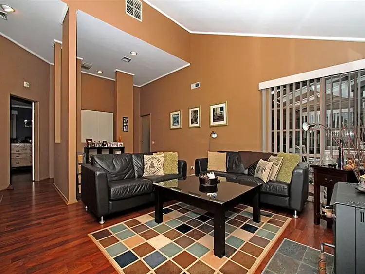 Fifth view of Homely house listing, 40 Pulford Cres, Mill Park VIC