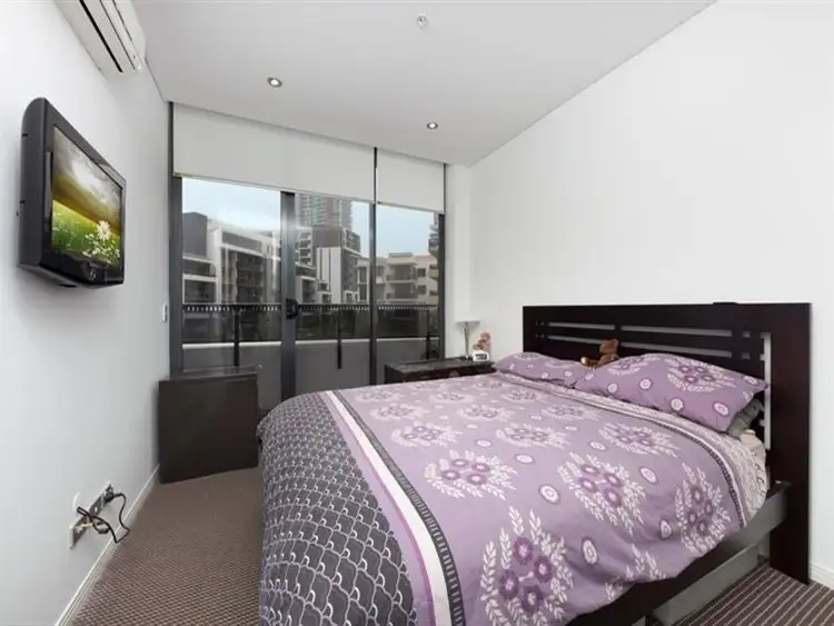 Fifth view of Homely apartment listing, 2 Aqua St, Southport QLD