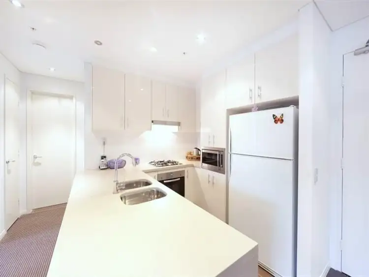 Sixth view of Homely apartment listing, 2 Aqua St, Southport QLD