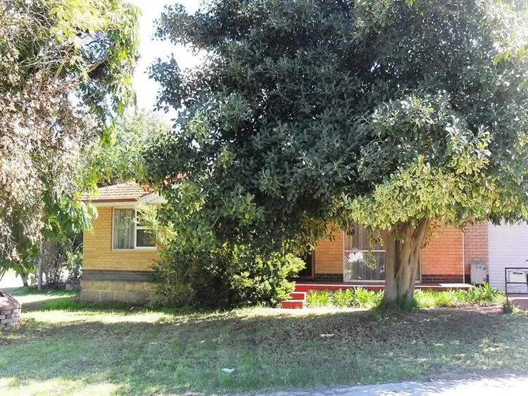 Sixth view of Homely house listing, 2 Appian Way, Hamersley WA
