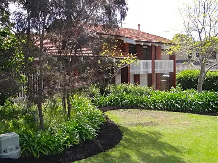 63 Bernedale Way, Duncraig WA
