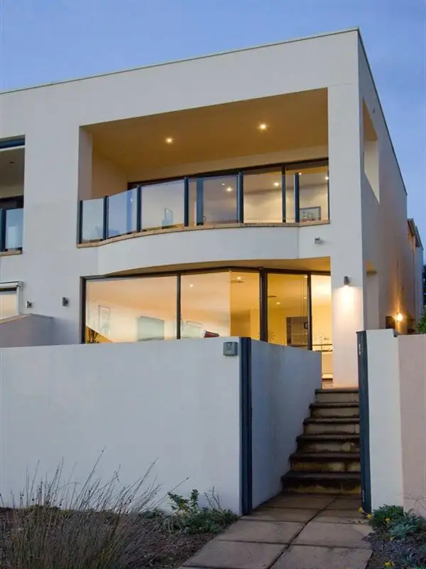 199 Esplanade, Henley Beach SA