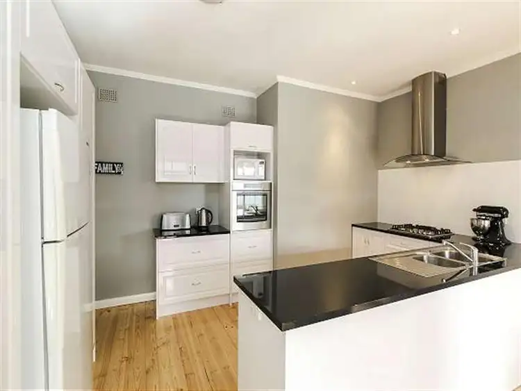 24 Chenoweth Ave, West Croydon SA