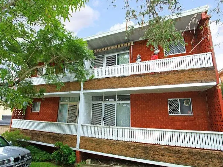 Main view of Homely unit listing, 9/15 Hillcrest St, Wollongong NSW