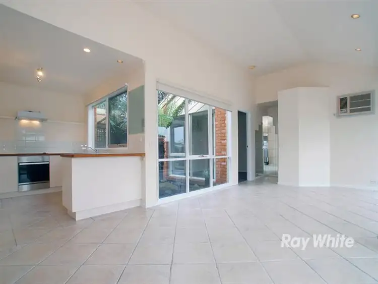 Fourth view of Homely house listing, 6 Broome Cres, Cranbourne North VIC