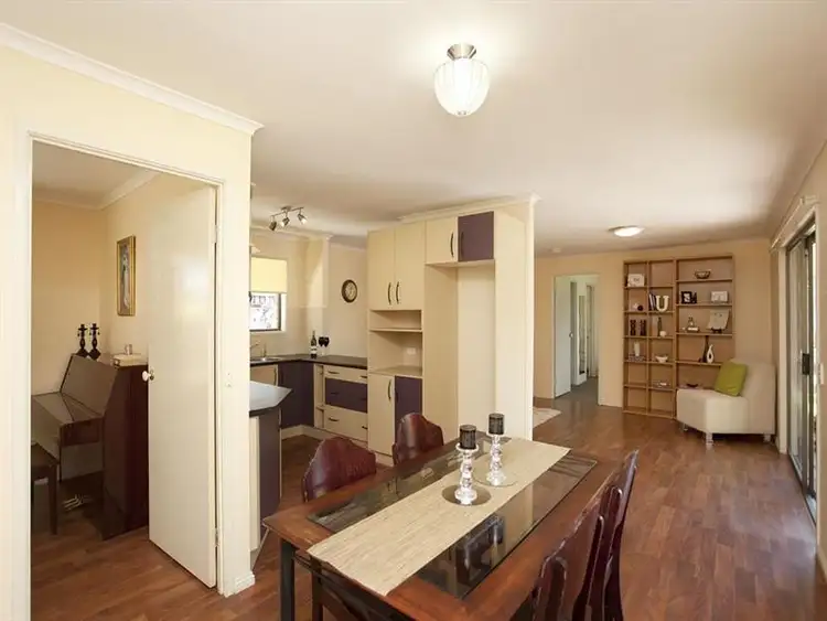 3 Russellia St, Mount Gravatt East QLD