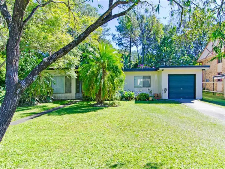 23 Celebes Ave, Palm Beach QLD