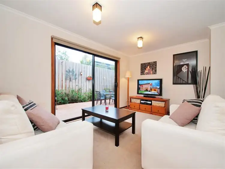 Second view of Homely unit listing, Unit 3, 303 MT DANDENONG Rd, Croydon VIC