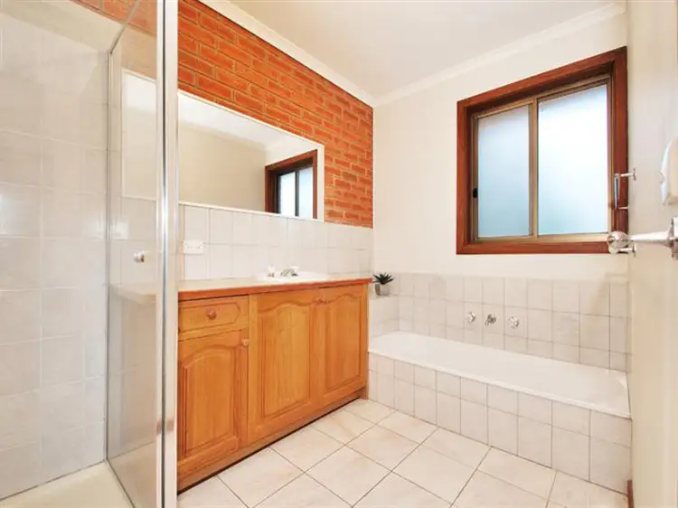 Sixth view of Homely unit listing, Unit 3, 303 MT DANDENONG Rd, Croydon VIC