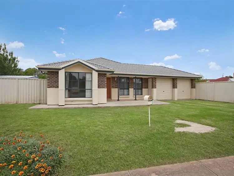 3 Greenlees Pde, Aldinga Beach SA