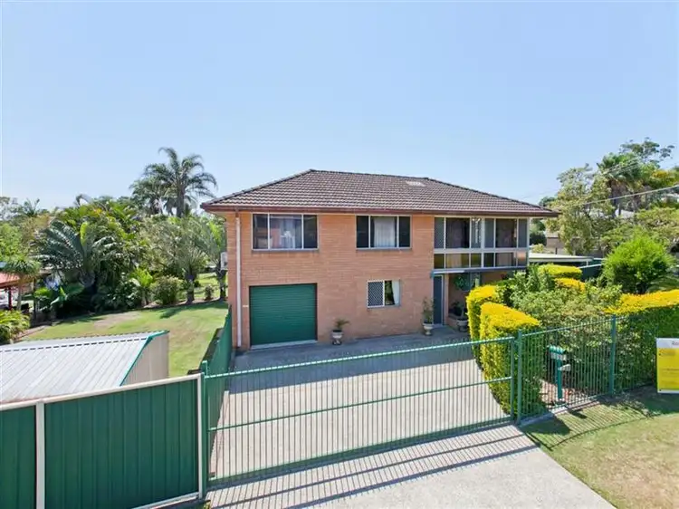32 Fullerton St, Birkdale QLD