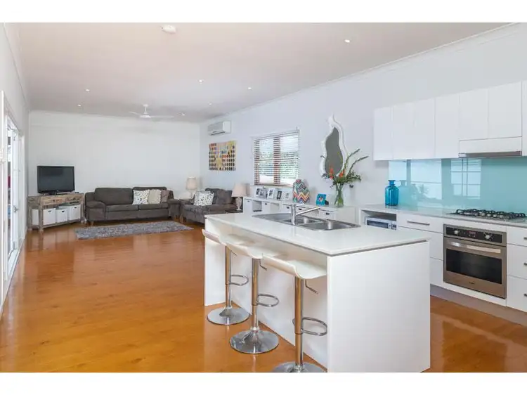 36A Garden Tce, Newmarket QLD