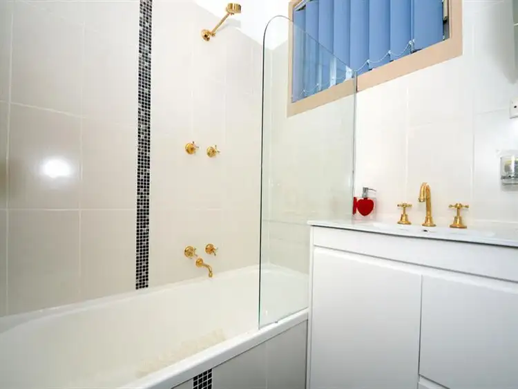 Fifth view of Homely unit listing, 1/76 Swan Walk, Chelsea VIC