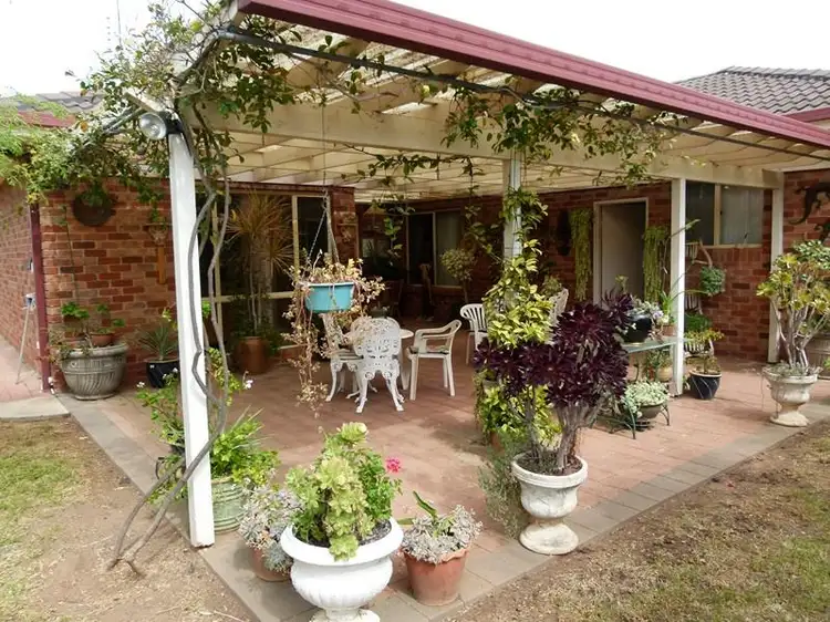 Second view of Homely house listing, 3 Hettie Pl, Forbes NSW
