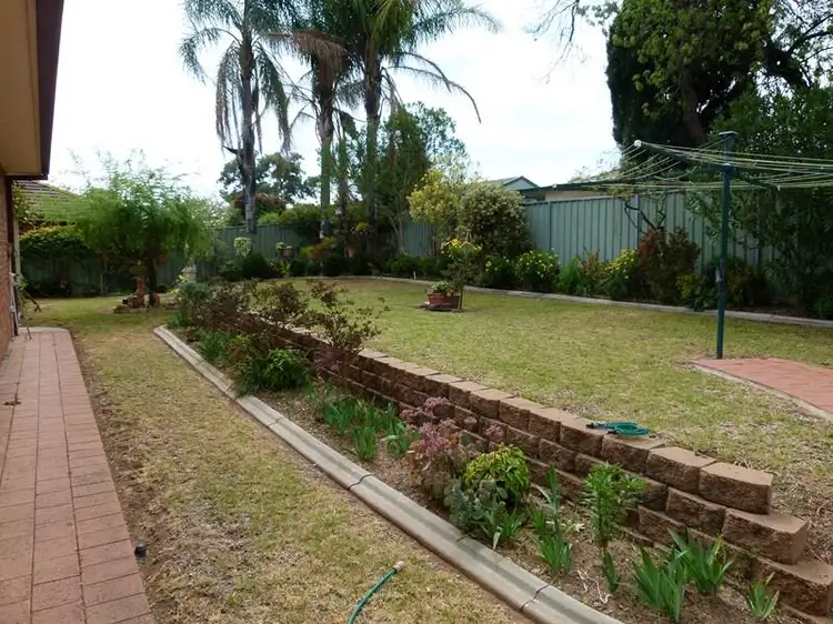 Third view of Homely house listing, 3 Hettie Pl, Forbes NSW