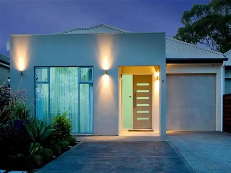 6 Netley Ave