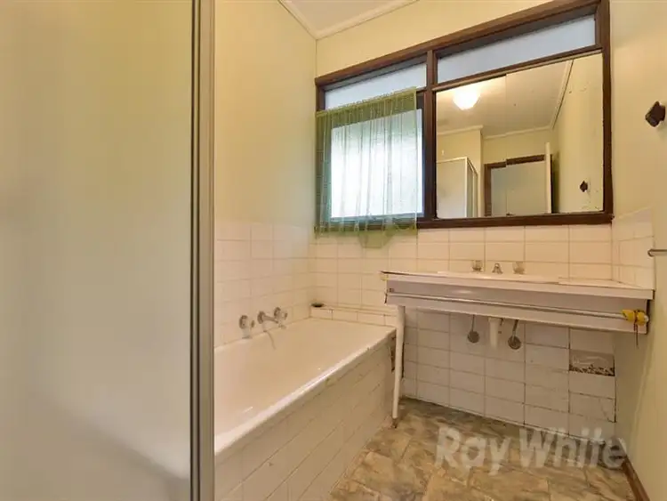 Fifth view of Homely unit listing, 1/19 Acacia Rd, Upper Ferntree Gully VIC