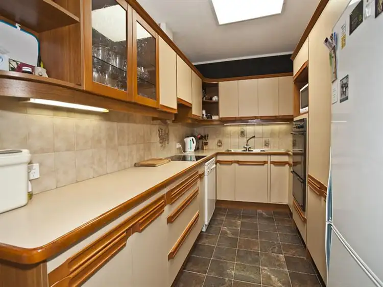 Fourth view of Homely house listing, 75 Glen Tower Dr, Glen Waverley VIC