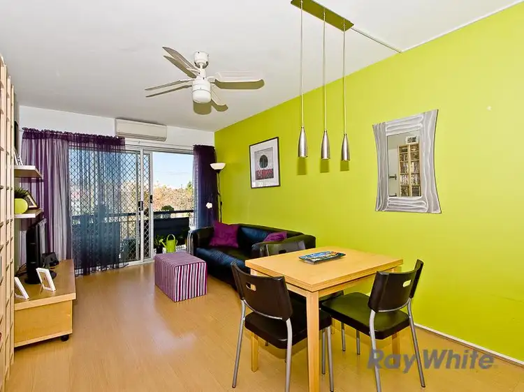 3/21 Edmondstone St, Newmarket QLD