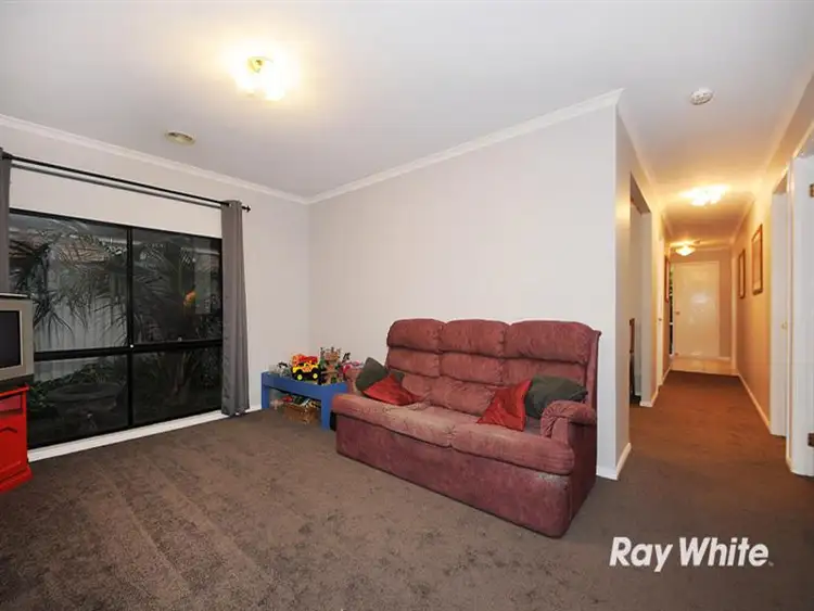Seventh view of Homely house listing, 4 Oakmont Pl, Cranbourne West VIC