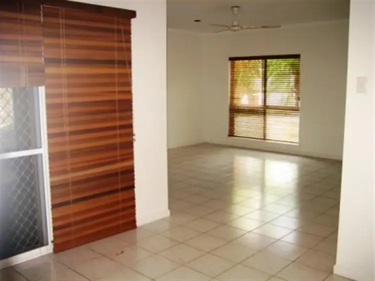 Fifth view of Homely house listing, 9 Krakatoa Cl, Smithfield QLD