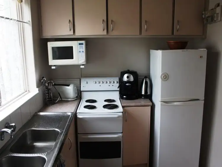 Fifth view of Homely apartment listing, 6/32 Aberdeen Rd, Prahran VIC